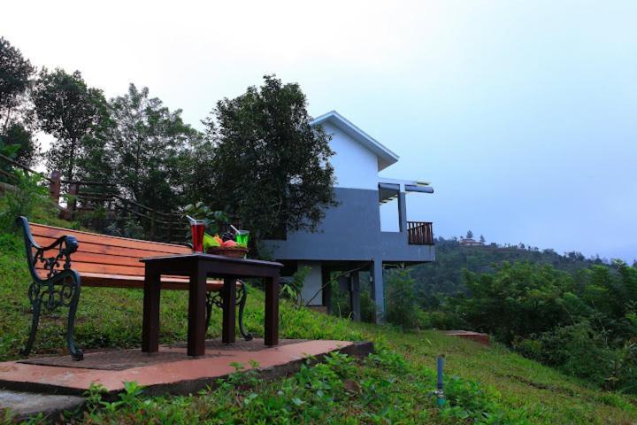 Wayanad Silver Woods Exterior photo